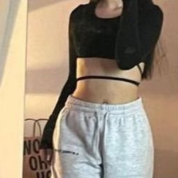 Oufwueeme8335's profile picture. 