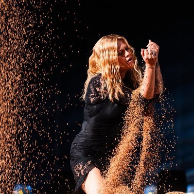 Eurovision Stan account. O como suelo decir fanse del euroñorda