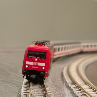 Verschiedene Züge, verschiedene Marken, verschiedene Länder
Wir sammeln alles abwechslungsreich!