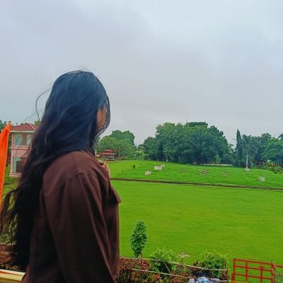 ManseeGupta3's profile picture. words for clarity, quotes for strength, thoughts for life.✍🏼