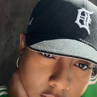 TickSophia1306's profile picture. I'm Sophie with one daughter 💕 ❤️ 💖 
sales manager at McDonald's