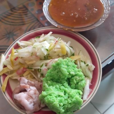Zoiget's profile picture. penikmat tape ketan
dan rujak es cream