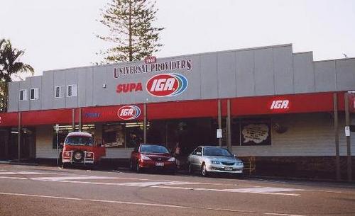 We stock a fabulous array of groceries, local products and gourmet foods and deliver across the Hinterland. Shop online with us today!
