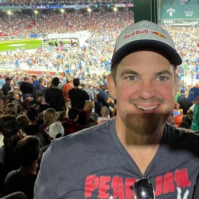 dmpj1919's profile picture. .