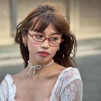 urluckyves_'s profile picture. #ParaSaBINI | #VVINK_Angelika | emibonnie