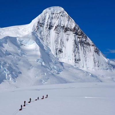 Pk8I6jhBy5y7neH's profile picture. 