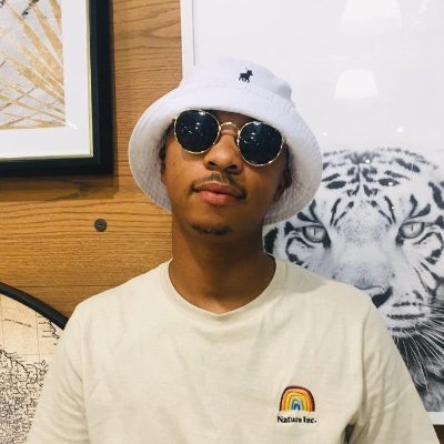 uBaba ka Azania 🇲🇺
Jnr QS 👷🏾♂️
Siwelele 💚✊🏽& Yellow Nation 👆💛💫
uGubevu 🌅