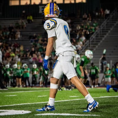 Charlotte HighSchool| FL |5,10|155|2027| 3.8gpa|