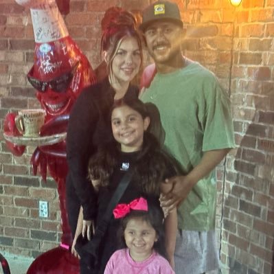 DrewQuintanilla's profile picture. Big G's on the helmet