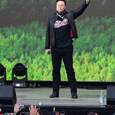 Guiding @ElonMusk's vision for a better future through SpaceX, Tesla, Neuralink, and more. & I Tech enthusiast, dream chaser, and innovation advocate.🪐🚀
