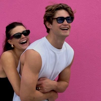 dramioneofc's profile picture. Dramione Truther ✨