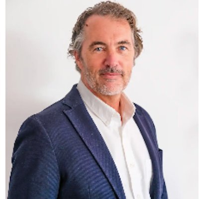 Luxury real estate pro in SW France. 20+ yrs global brand dev in 40+ countries. Exploring AI/blockchain in RE. DM or connect on LinkedIn.