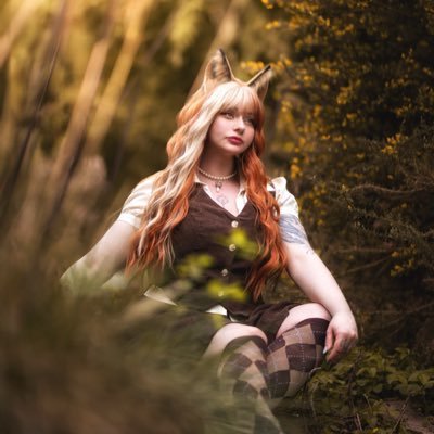 ✨Cosplayeuse Boudoir ✨ egirl and anime Addict 💗 modèle OF top 3%🩵🤍 mes réseaux juste ici👇