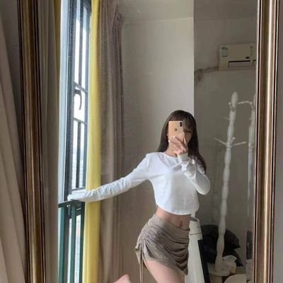 こんにちは♪♪、ふおろーしてくれたらDMしますね💗🌹新しい友達がほしいですお疲れ様です! 🤗(/^-^(^ ^*)/