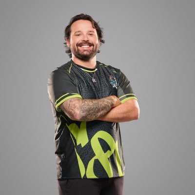 Dad | Professional Warzone Player for @S8ulesports | Live TTV/YT/KICK Everyday | Code