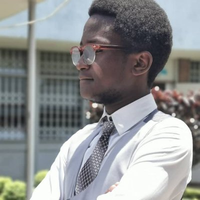 blessings_zuze's profile picture. A Christian. A  Programmer by profession.