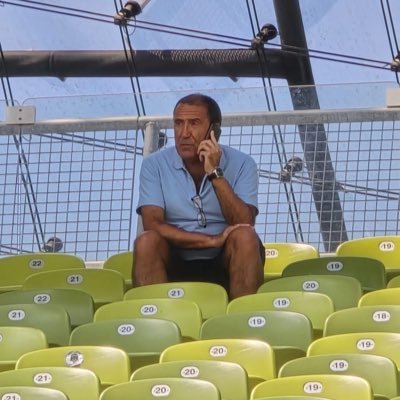 joseangoiko's profile picture. Futbolero. Ex-entrenador y orgulloso campeón de Europa con la Euskal Selekzioa. Proud to be basque.