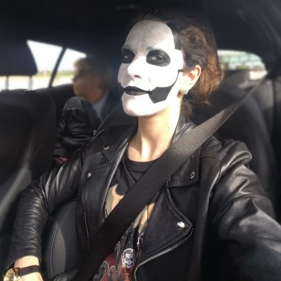 NouvelleNikita's profile picture. My philosophy of life is that I might die at any moment. The tragedy is that I don't || Undercover goth ♉