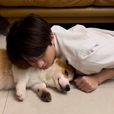 huajaip_thai's profile picture. happy bus , happy life ิ ิ 🥇🤍✨🤍 #BUSbecauseofyouishine #THAIchayanon