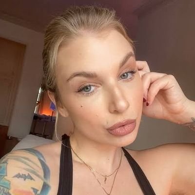 JennieLope11's profile picture. 