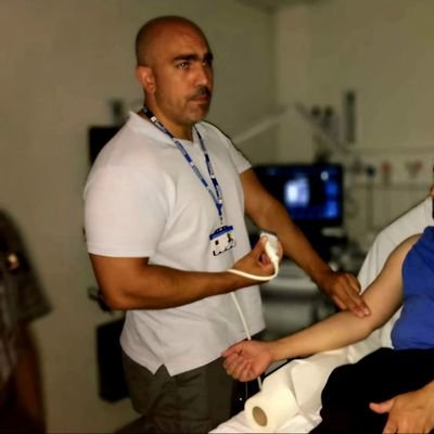 ED Consultant. POCUS Specialist. Crowd Doctor for Arsenal FC. Pianist. Personal Trainer. Powerlifter. Primal Nutrition Podcast. Published Nutrition Guide.