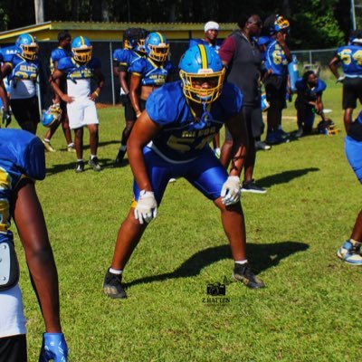 AGTG! C/O 2027 6’4 263lbs Lineman/OT SIPBABYⓂ️ @brezzy1k._ Instagram 0⭐️ 3.0 GPA # 601-671-1640 1XState champion 2nd Team All state