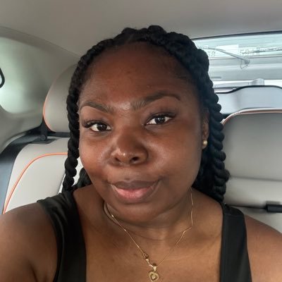 Dietitian-Nutritionist!/ CSW/ Monopoly! IG: @thatcitychic. A very wicked person. I’m not open to friendship 😏 FCB💙❤️