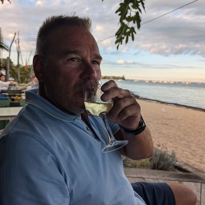 pe2045613's profile picture. 