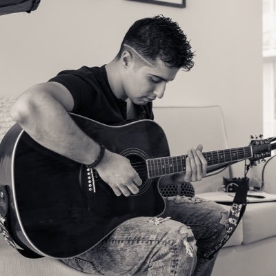 Singer • songwriter • actor WATCH MY MUSIC VIDEO “LA INGENIERA” HERE: https://t.co/4I8AuxMnMK…
