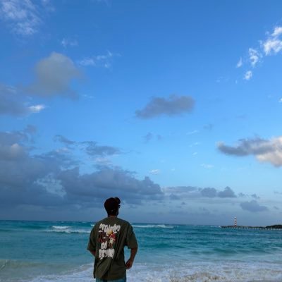 Caribeño 🇲🇽 🌊🏳️🌈🔞🥵Videoscaserosxxx🎥 Dm Adult content creator 🔞collaboration📲 $$🆓 https://t.co/hdEFHxkdg6 🍆
