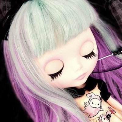 livi 🍬 shedtwt Profile