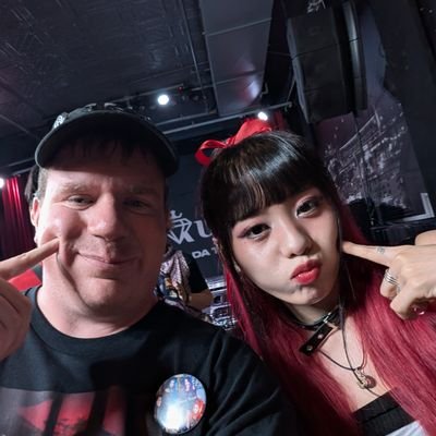 Craxy, Rolling Quartz, Band-maid, My Little Devil and Undying Words.