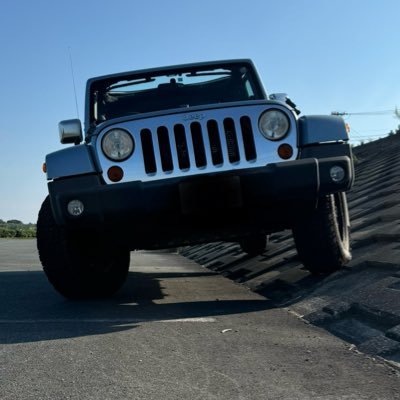 Peace_FX315's profile picture. ◾︎FX歴4年目 水平線と移動平均線のテクニカル分析メイン🧐３年経ってやっと少しずつ勝てるようになってきた手法と勝てるマインドを発信🔥収支報告とプライベートも発信していきます！主にドル円JPY/USD