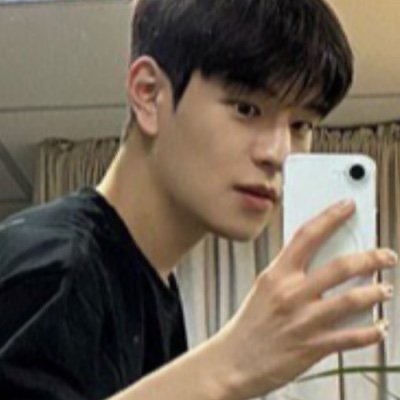 jeongatin_'s profile picture. skz fez 👍 para suco de caju