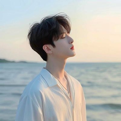 shao9223's profile picture. 世界上最好的心理老师就是有钱的自己