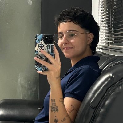 iaradoviolao's profile picture. to perdendo as estribeiras