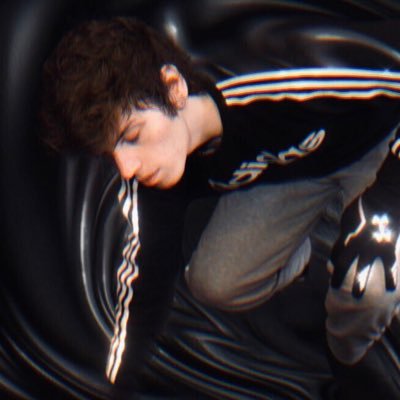 @starboyxcx