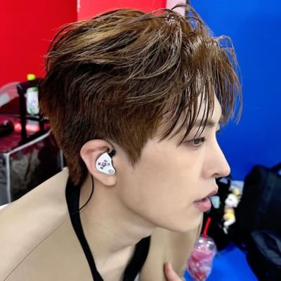 fan account ❄️คีพวง #GOT7💚
✨โดนคุณชเวยองแจตกมาจากงาน CTW
✨เข้าด้อม 2024-01-16
🫶 #ยัยน้องยองแจ🦦 #최영재 🌙 #ARS🎗️ #YOUNGJAE #ยองแจ