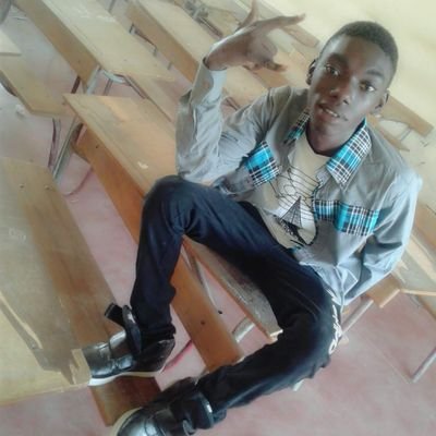 __Sarre's profile picture. Fullstack Developer
React | Node Js | Mui