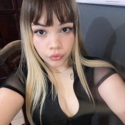 awusbrr's profile picture. no esta a tu alcance, la nena es un ángel
