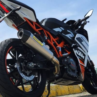 馬鹿なRC390乗りでカブ主でガチオタク 誤字脱字多め 無言フォローすみません。 (インスタ垢の名前がHideになってますが同一人物です。) @gero_angler2 ←オタク日常垢 げろと呼んでください!