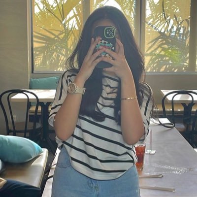 SaloniKatiyr's profile picture. Banker