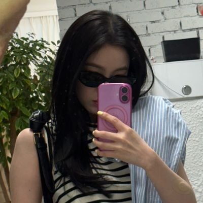 - luvie (ot5) sone orbit - 1991 - pt-br/eng 🏳️🌈
she/her