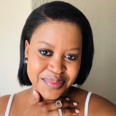 Mother to Msizi👶🏼, Proud Educator by Profession👩🏽🏫, Masters Student📚Let’s connect, Laugh And Follow each other sikhulise leAccount akukho okunye, Danko❤️