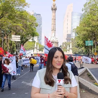Reportera | Productora | Asesora de comunicación. Antes en @nmas de @televisa y @latinus_us Premio Nacional de Periodismo 2024. Hoy en @telemundo 🎥🎙️🔍