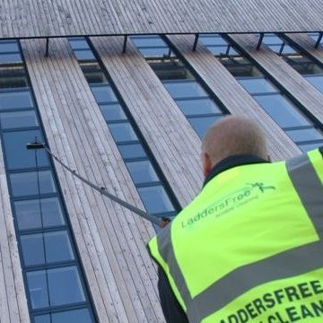 ChengFei65893's profile picture. you should have a good tool for work