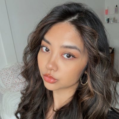 ؘ Profile