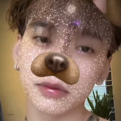 hoangtucutoo's profile picture. https://t.co/CM0maB67Vl

nhóm demo hoàng tử 🐦 too