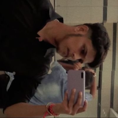 SRE Intern @TreeboClub || 21 || Broke || Tech || DevOps || Political || Shitposting || Code || Learner ||
i hate my decisions .