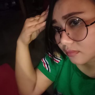 alsya_me's profile picture. 